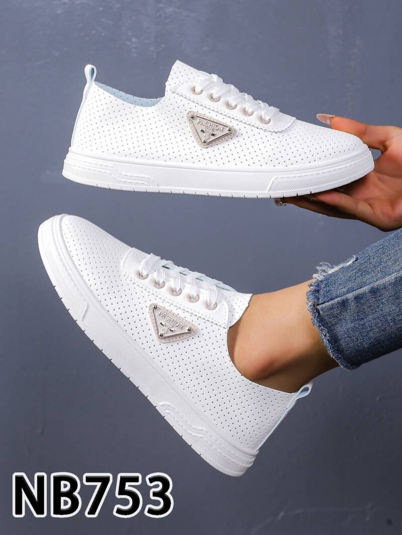 Buty sportowe damskie Roz 36-41 / 12 par